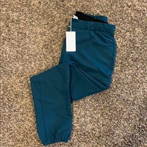 New FIGs teal Lima jogger scrub pant. Size small
